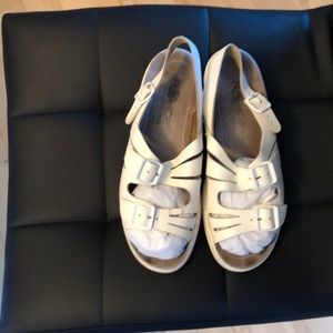 White sandals for comfortable walking